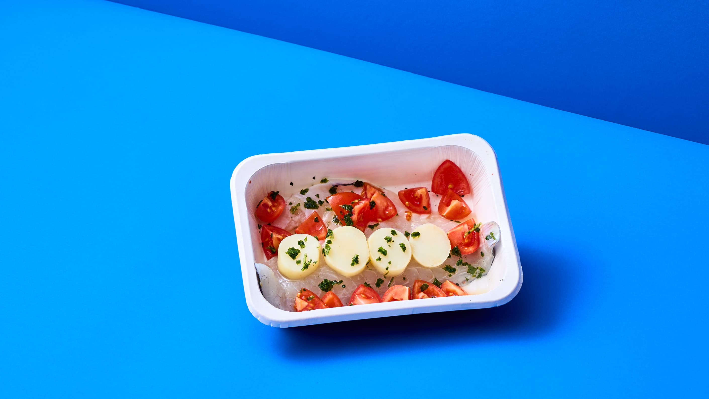 Filetto di Orata con patate e pomodorini con salsa alle erbe - 2