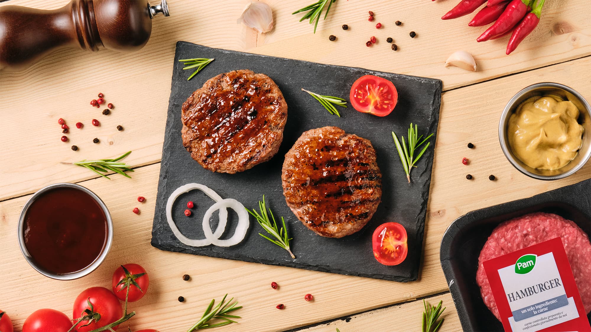 Hamburger grigliato con salsa barbecue