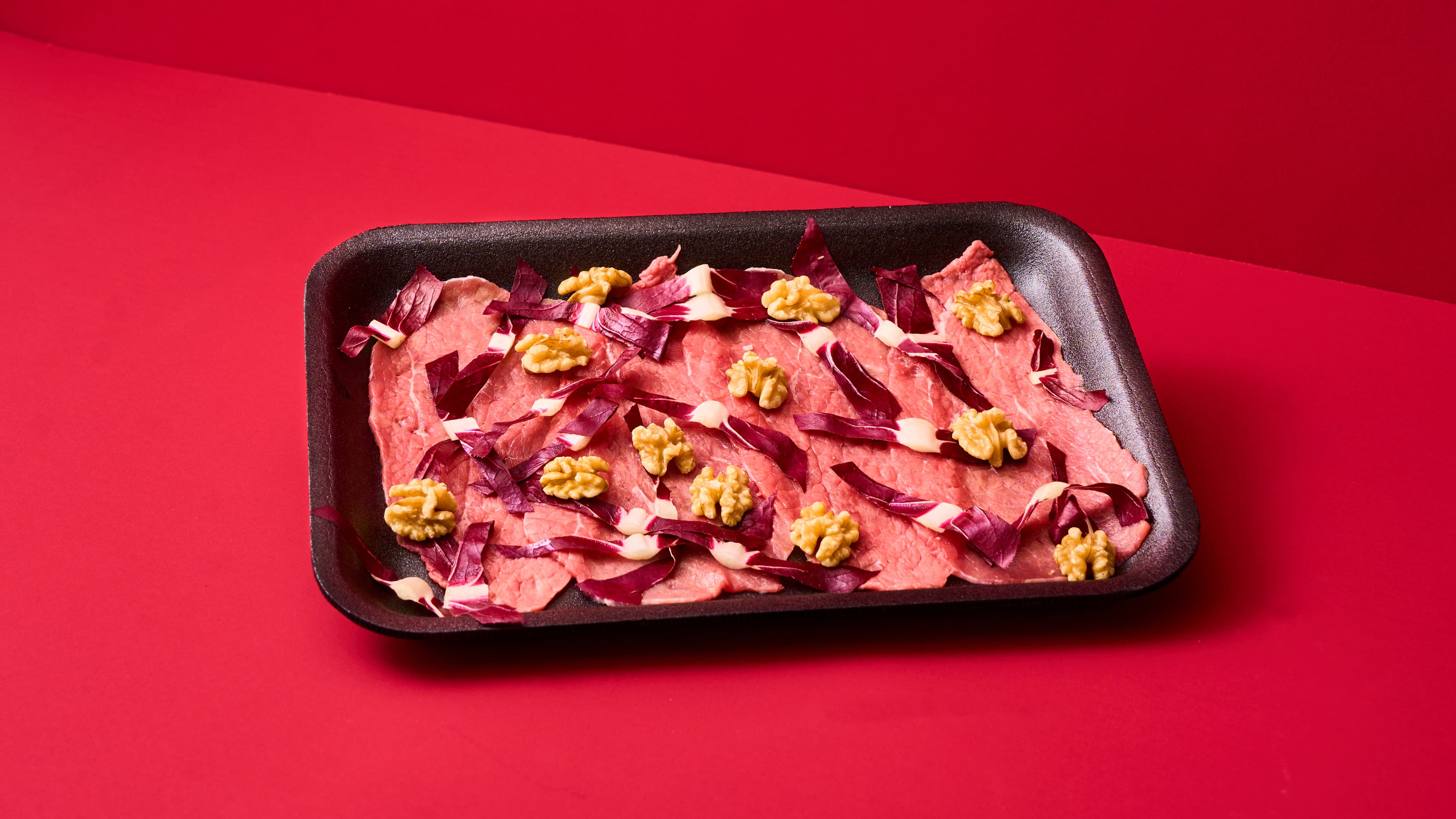 Fettine sottili con radicchio e noci e salsa di senape - 2