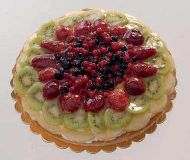 Torta con frutta fresca autoproduzione – immagine 2