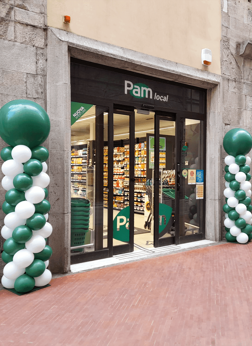 Nuove aperture a Pisa e a Roma